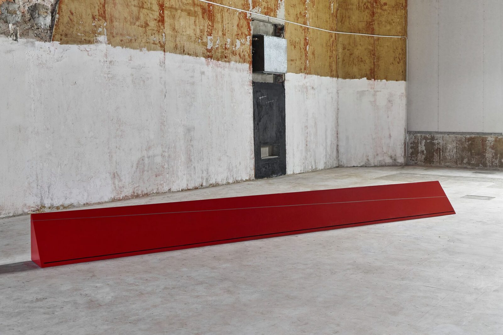 Image gallery Public Sculpture by Alex Thake – installation view