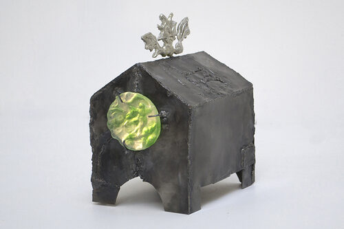 View featured artwork Châsses aux fantômes by Marie Biaudet