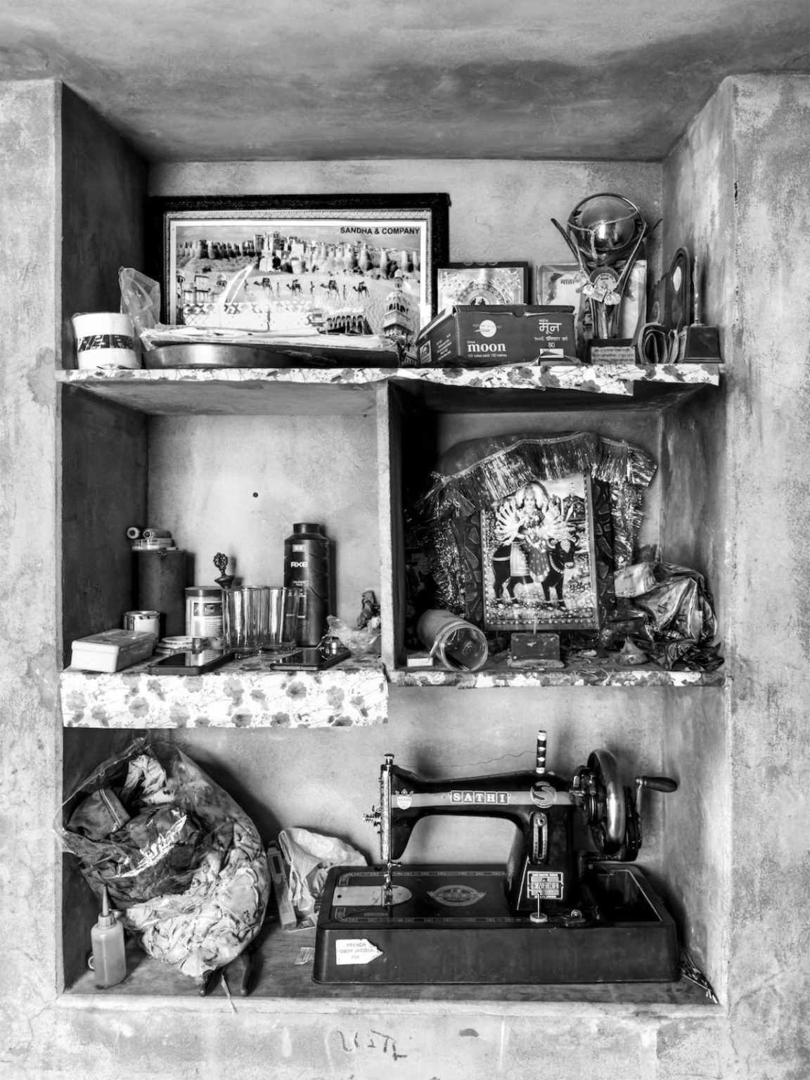 Still life 1 by Lina Bertucci