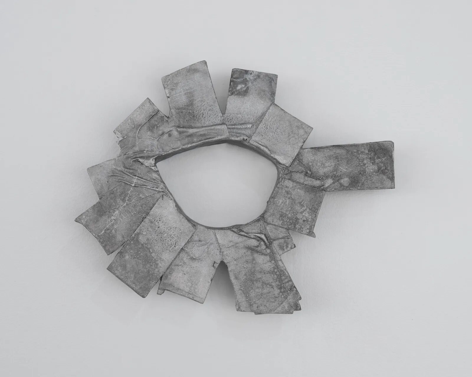 Luz roja muy tenue (double sided) by Tomás Díaz Cedeño