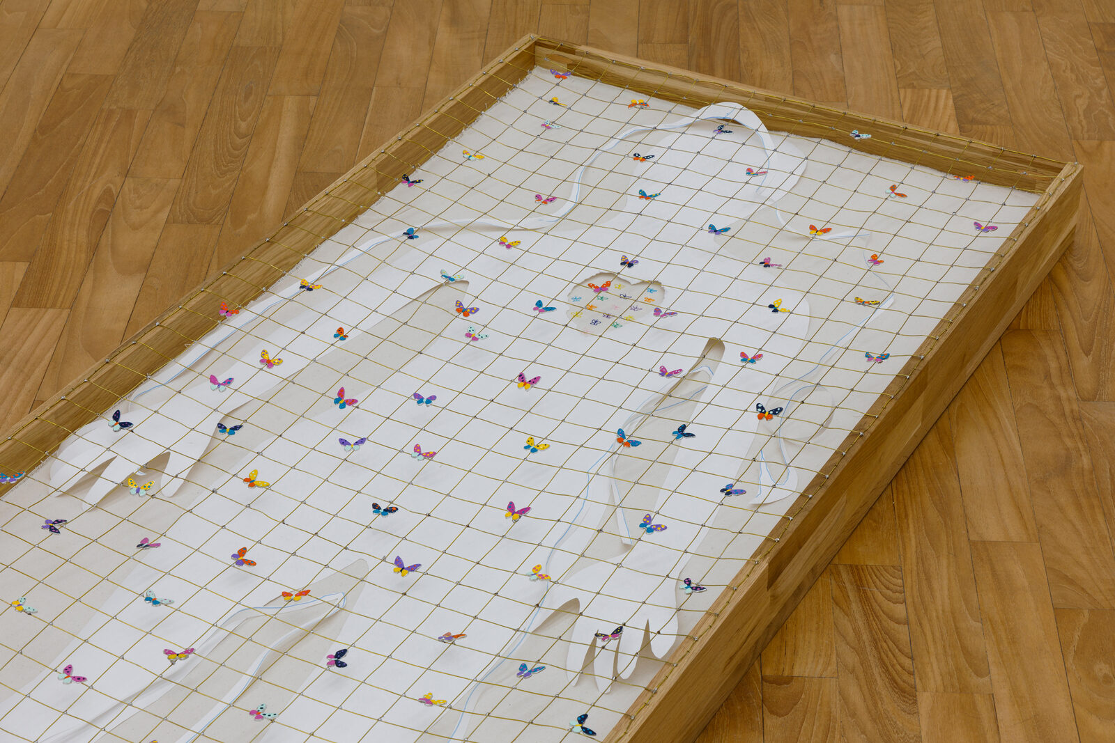 Image gallery Farfalle di latta e sagome di carta by Guendalina Cerruti