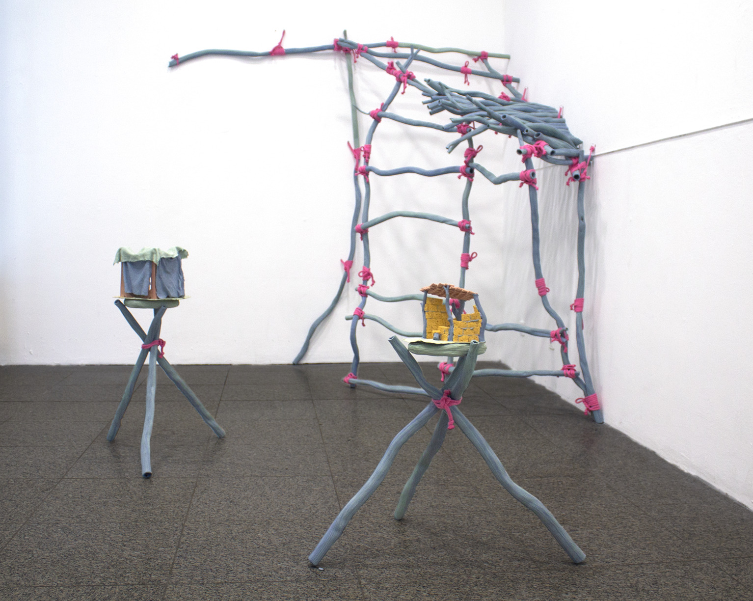 Image gallery CAMBUCHE by Santiago Insignares Martinez