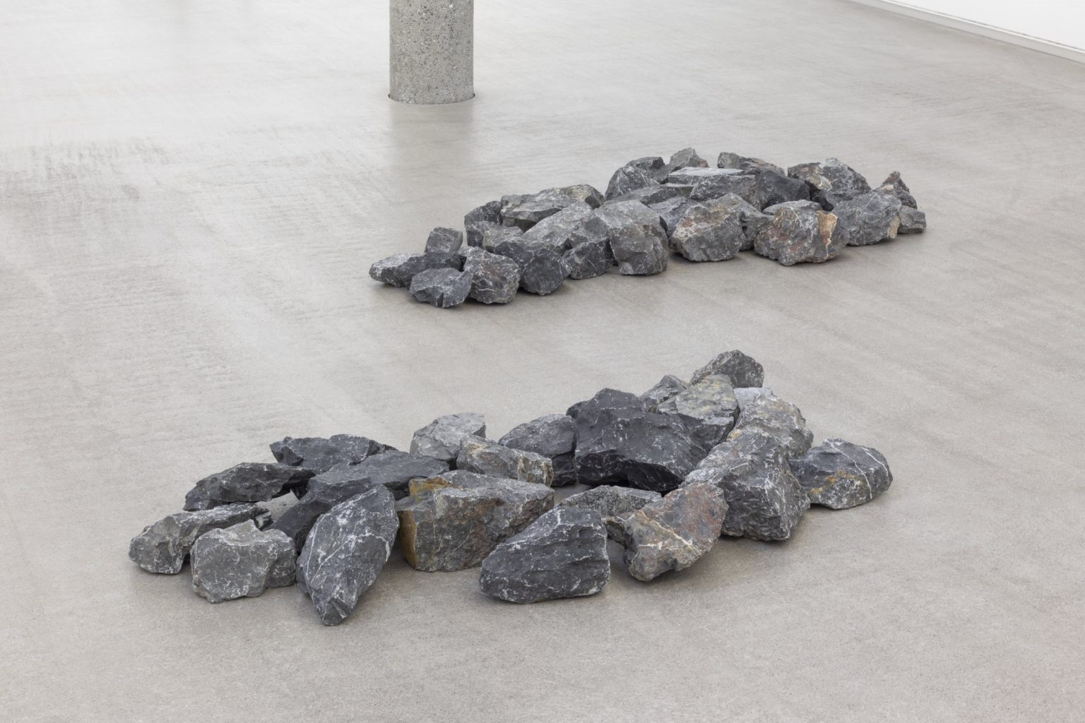 Image gallery CALCÁREA DE MAÑARÍA by Lara Almarcegui – installation view