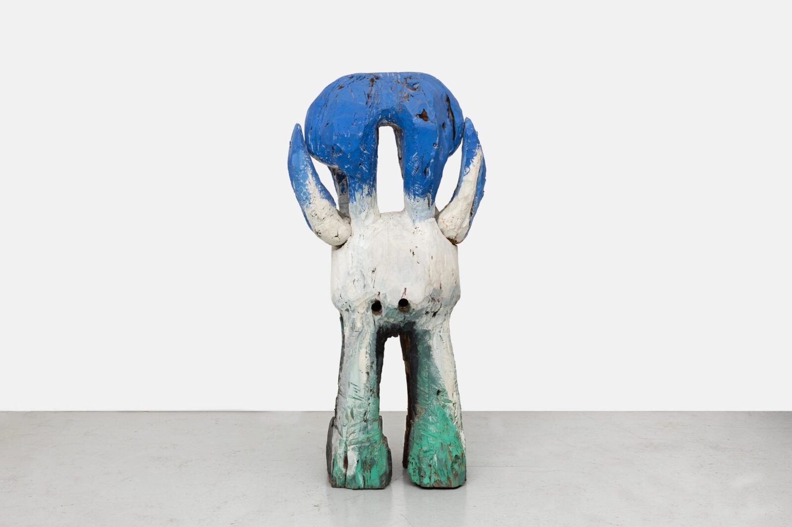 Image gallery Petit homme de la lune by Étienne-Martin – installation view