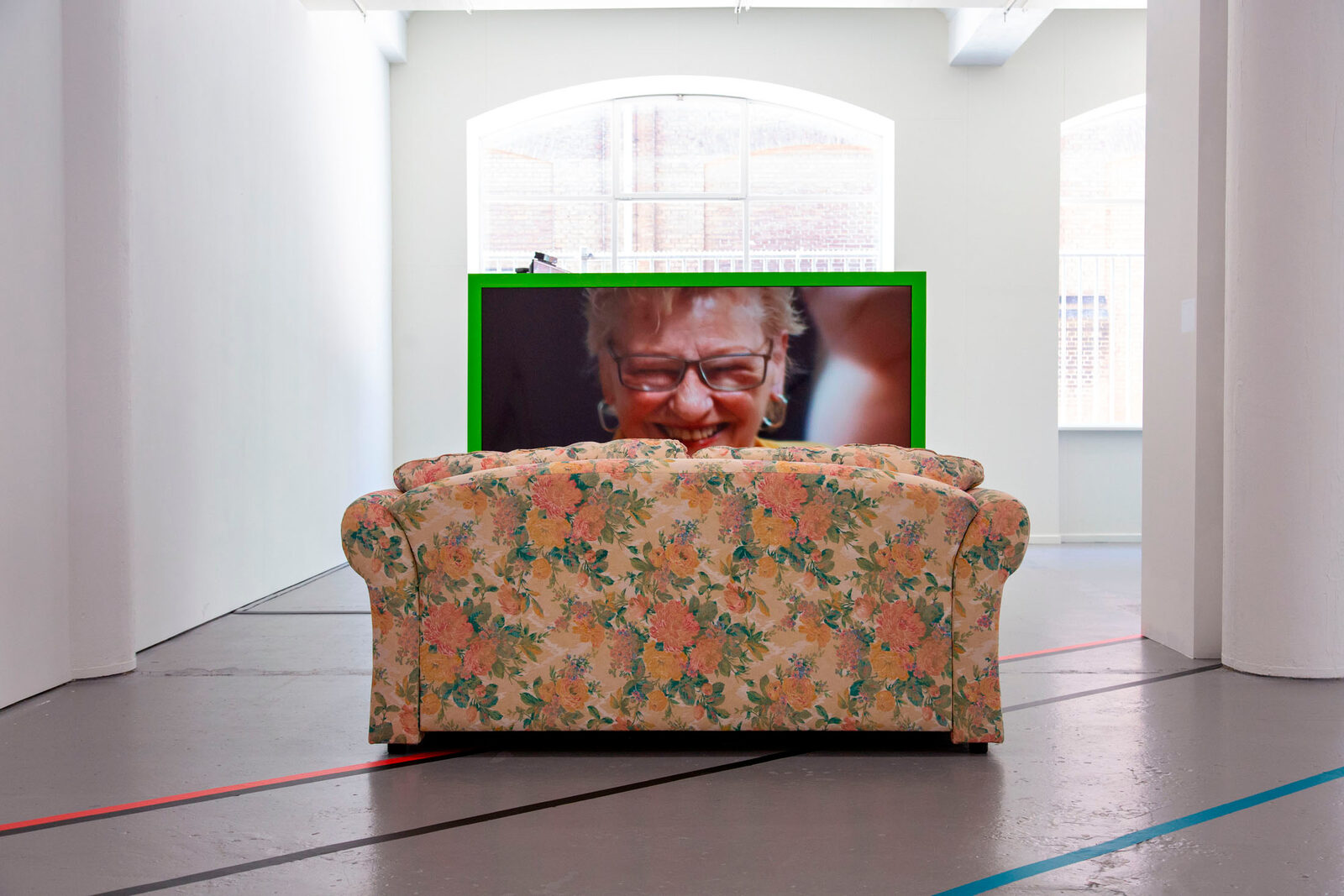 Buurthuis 2 by Josefin Arnell – installation view