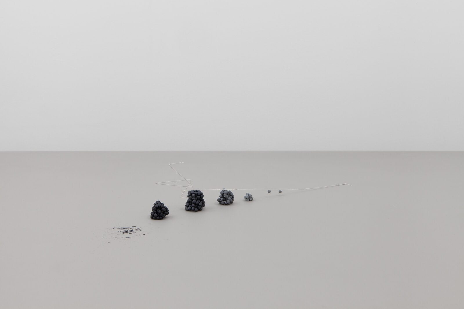 Image gallery Accumulate into a New Star by Stella Zhong – installation view