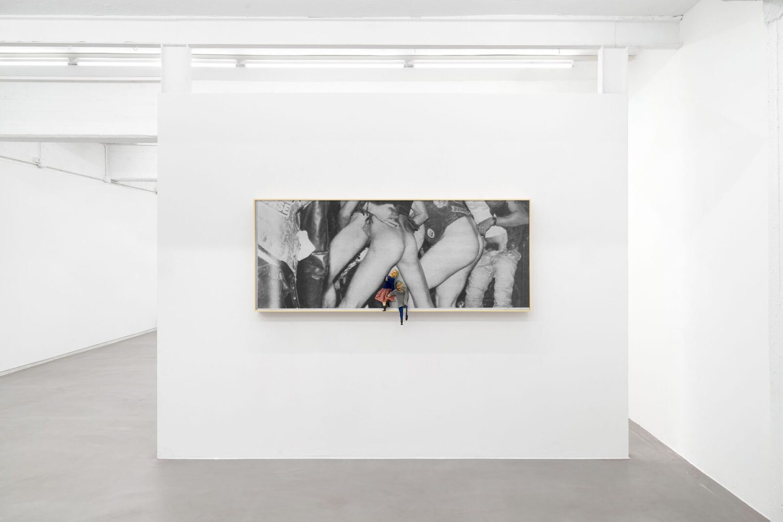 Image gallery No country for Old Men by Andreea Anghel – installation view
