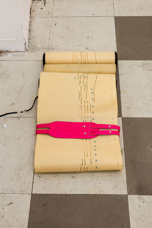 View featured artwork (Pause) Work, pleasure, and the maintenance of tools by Fi Isidore