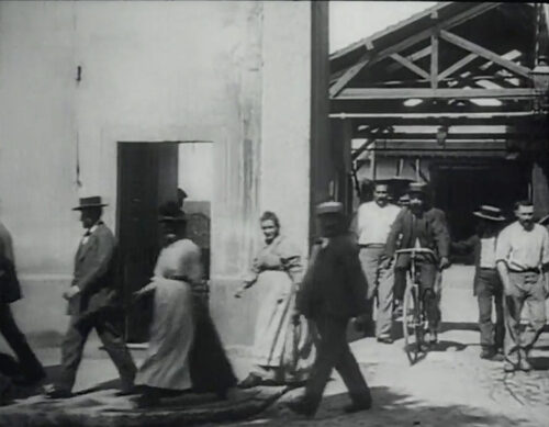 View featured artwork Workers Leaving the Factory by Harun Farocki
