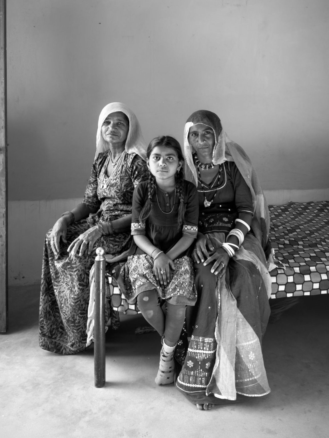 Nenu with Guddi Devi and Gajji Devi, Sam, Rajasthan by Lina Bertucci