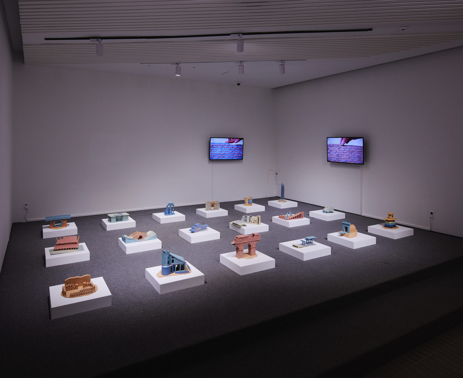 Image gallery ...mi sto rovinando per voi by Santiago Insignares Martinez