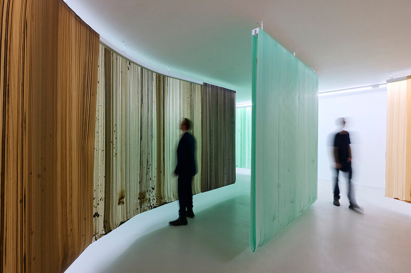 Colour on Brush in Space