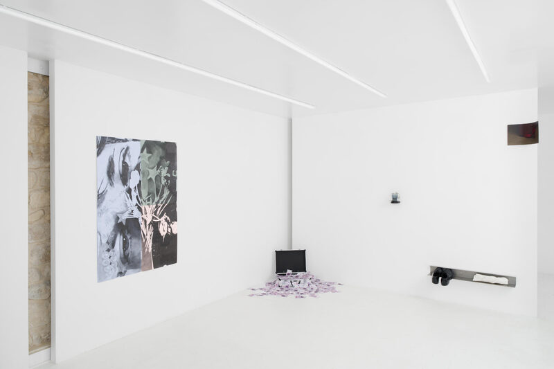 3 attendait déjà à l'intérieur du 2