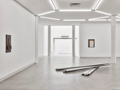 View featured exhibition Grant Mooney. sum at Museum Abteiberg