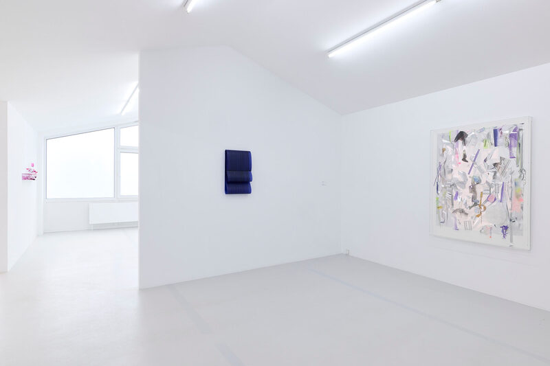 Colour on Brush in Space