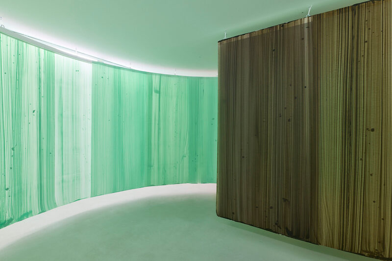 Colour on Brush in Space