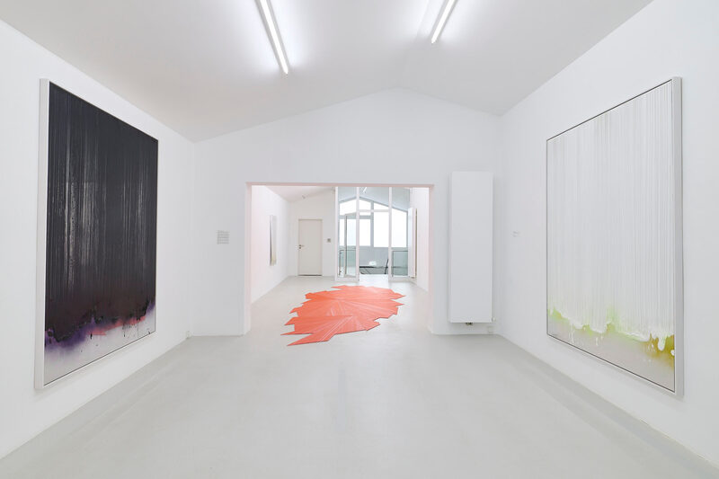 Colour on Brush in Space