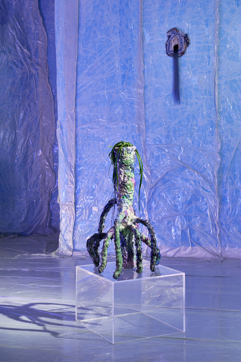 we are in between worlds