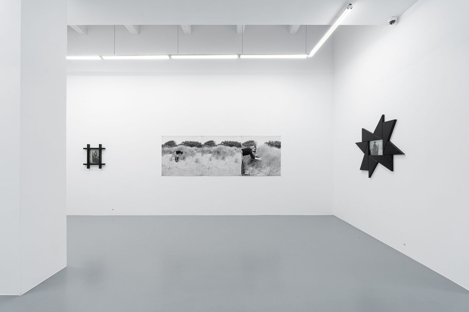 Image gallery Dislocation