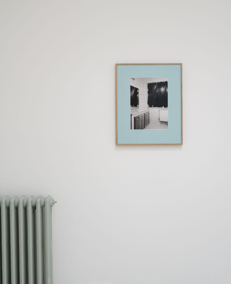 Flying a Kite Through an Oblique Plane of Focus