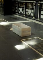 Of concealment and revelation