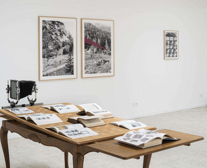 Flying a Kite Through an Oblique Plane of Focus