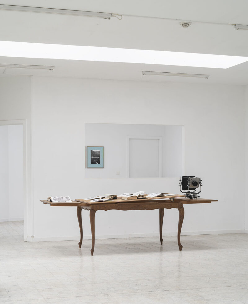 Flying a Kite Through an Oblique Plane of Focus