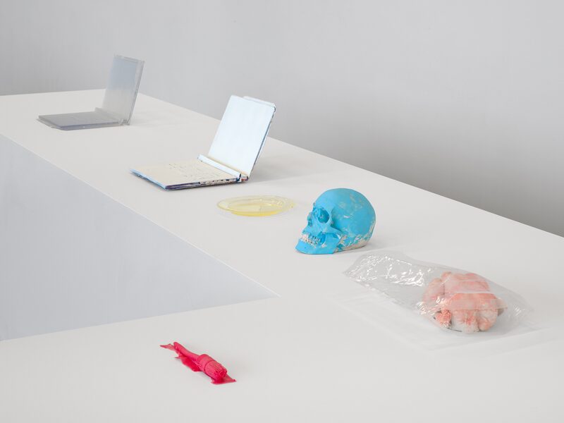 Copies of real-life objects, tools and food