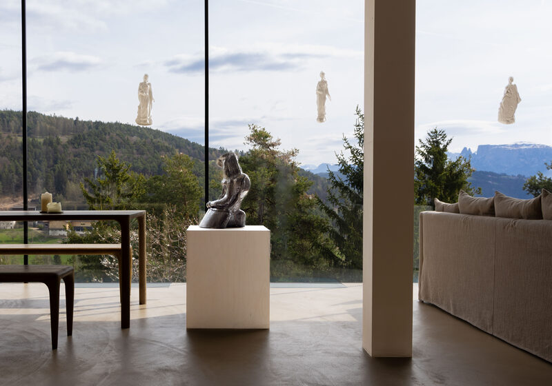 Lena Henke: Saltus Sinafisi Artist Residency Exhibition