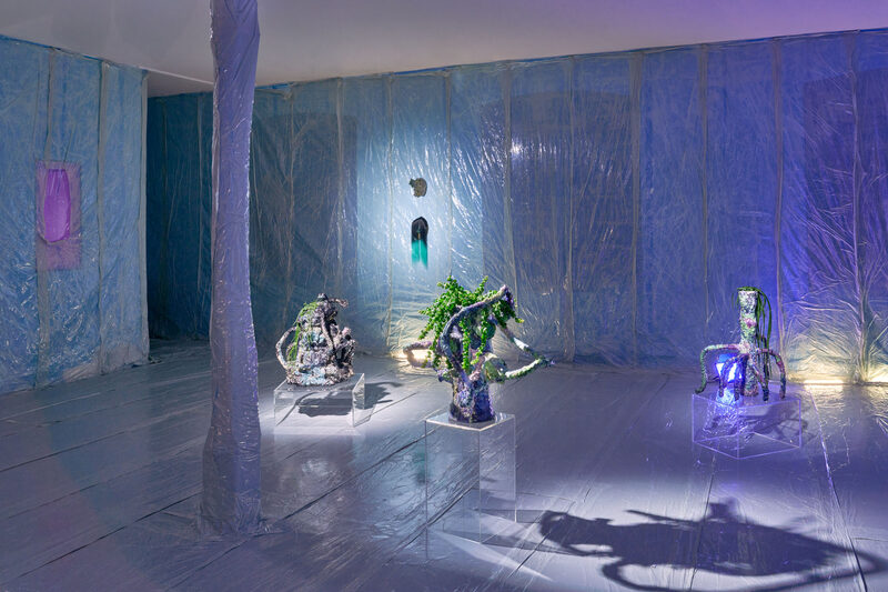 we are in between worlds