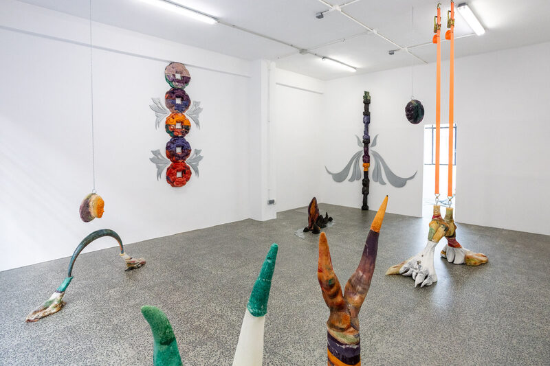 Incluso un lugar como este puede durar para siempre. O desaparecer en los próximos minutos