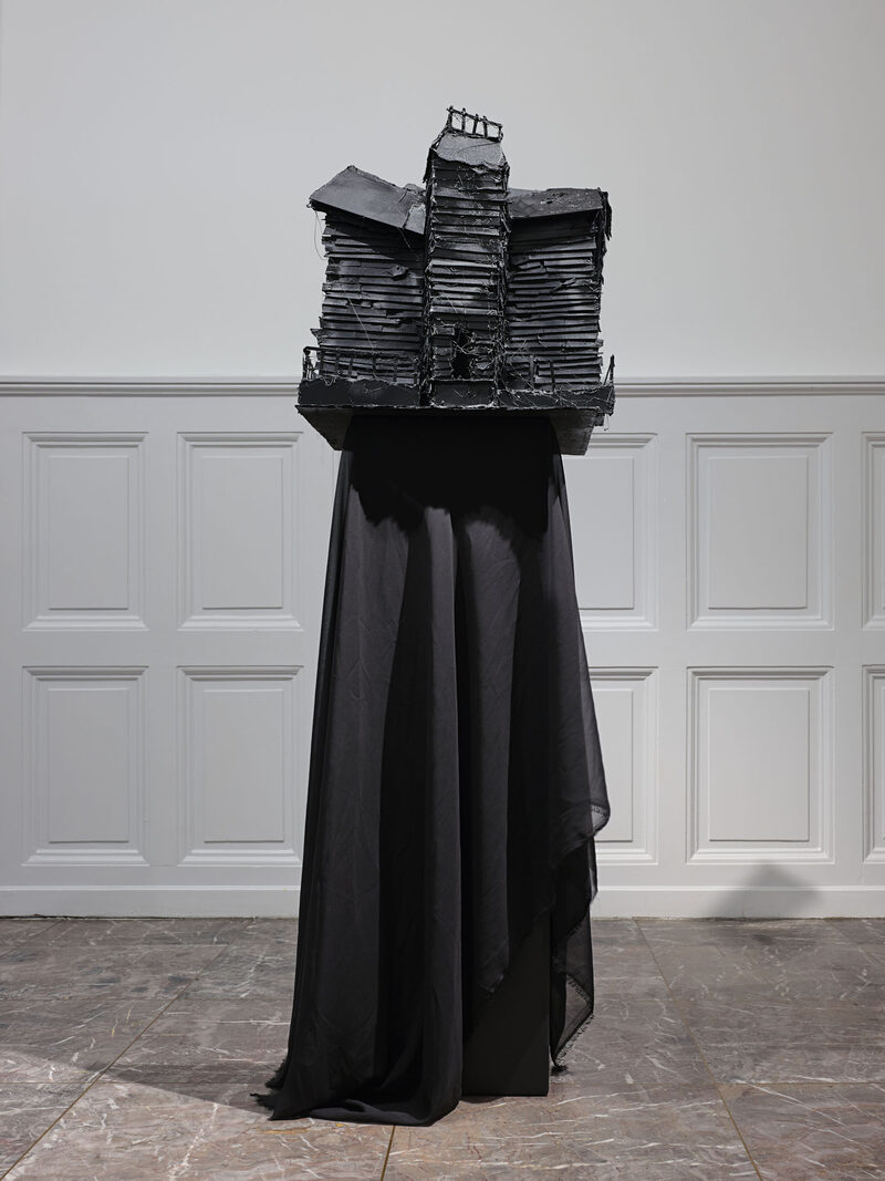 Stitches: A Haunted House and Other Ghost Stories