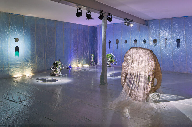 we are in between worlds