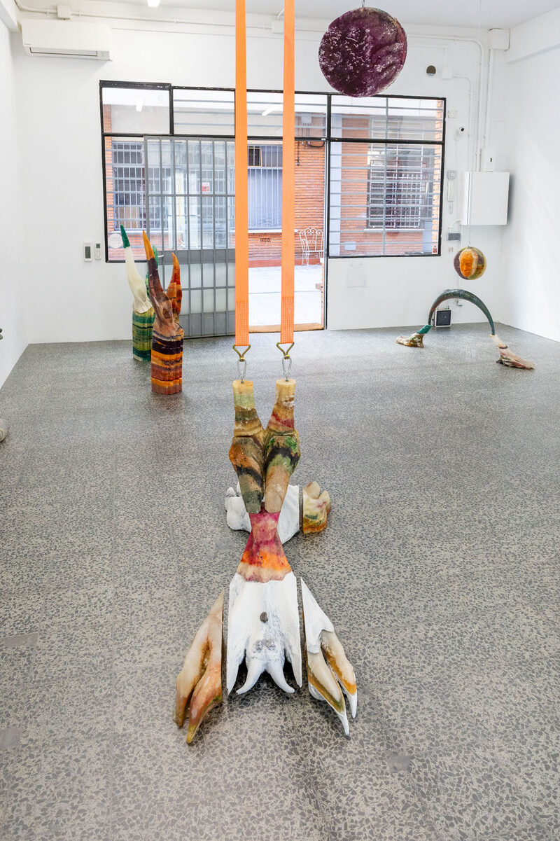 Incluso un lugar como este puede durar para siempre. O desaparecer en los próximos minutos