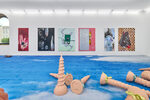 Anti-Gravity / Kim Kardashian‘s Donald Judd Front Shelf Chair 84-6 / The Horror, The Horror