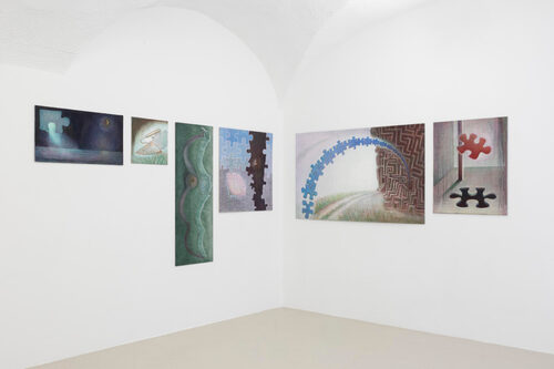 View featured exhibition Falling Towards a Hole at In extenso
