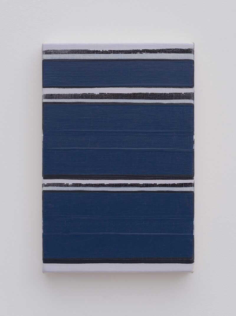 between two opposites, event