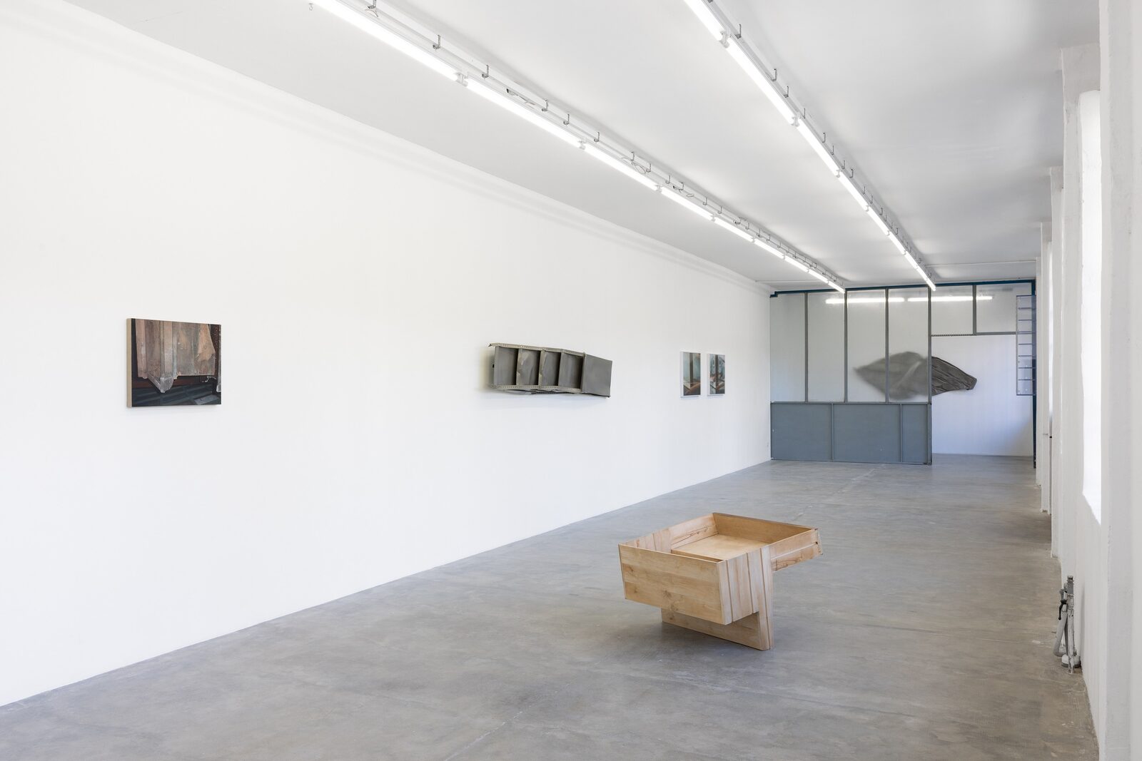 Image gallery Alessandro Agudio, Edie Duffy, Gina Folly, Jason Hirata, Josephine Pryde