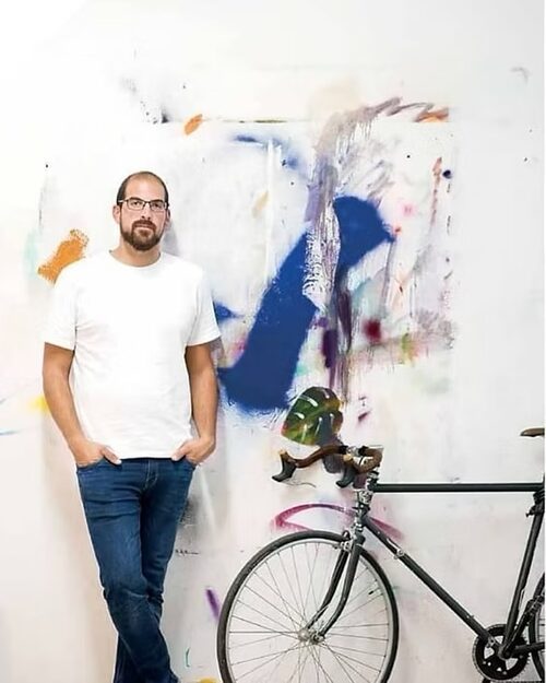 View featured person Nikolas Antoniou